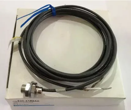 

In stock!!! E2C-X1R5AH Amplifier separation proximity sensor Free Shipping