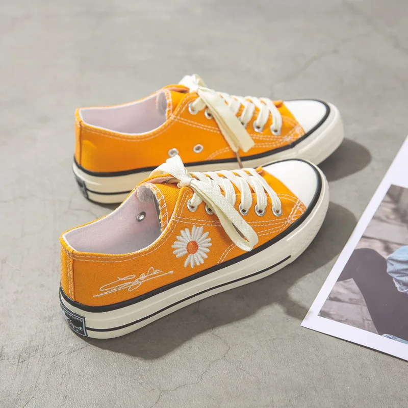 

Spring new breathable fly-knit sneakers women's shoes Korean fashion casual shoes running shoes c126