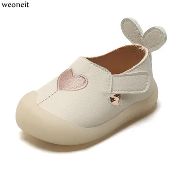 

Weoneit New Baby Leather Shoes Love Pattern Baby Girls Soft Shoes 3 Colors Girls First Walkers Baby Princess Shoes 0-3Y