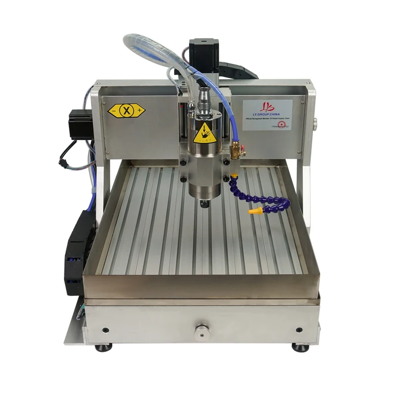 CNC 3040Z with water tank (4)