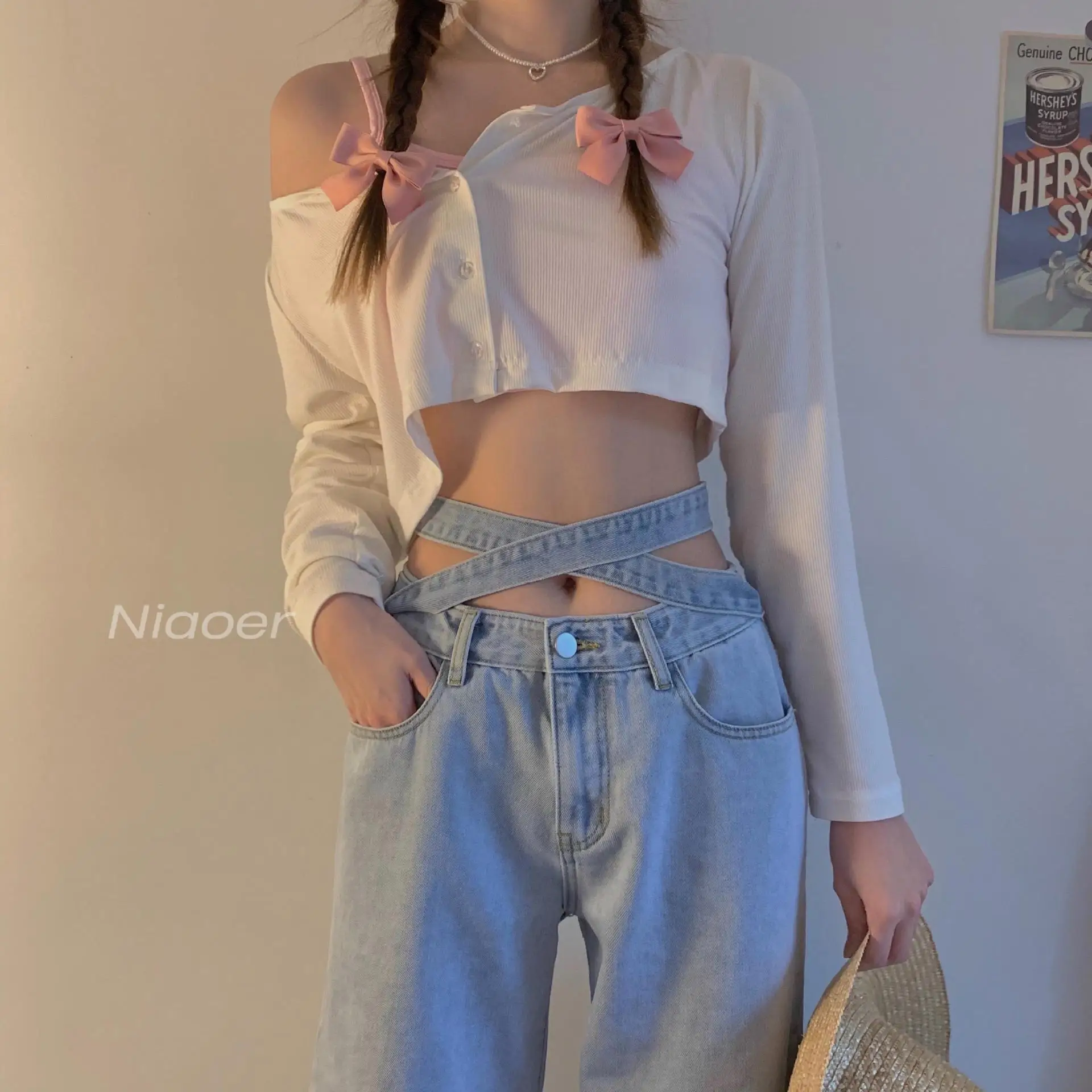 Korean version of the retro small waist light blue jeans women's tie high waist loose casual BF wide-leg denim trousers women