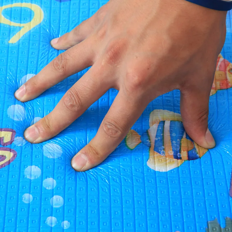 thick play mats for toddlers
