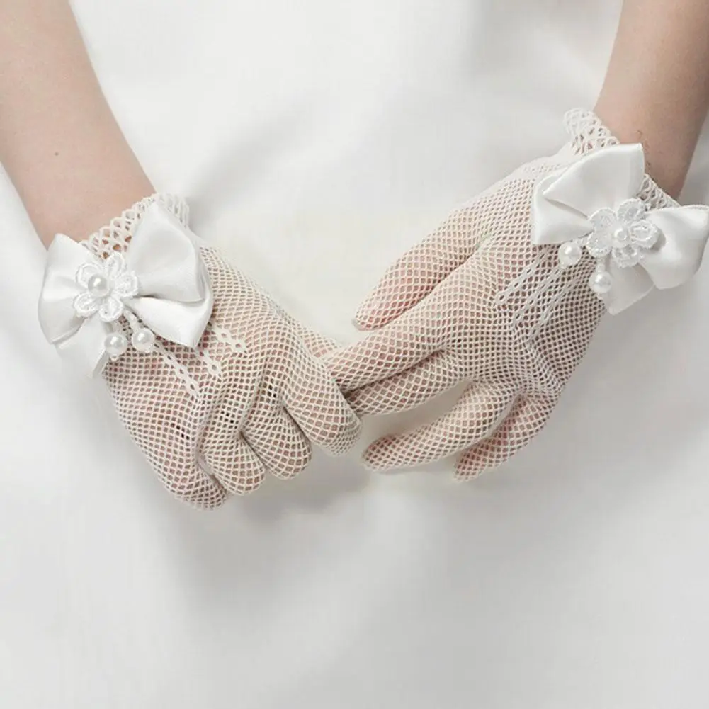 Kids Cream Lace Fishnet Gloves Communion Party Flower Accessories Etiquette Girls Party Gloves Princess Flower T3O8