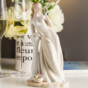 

Home Decorations Western Women's Figure Ceramics Living Room Bedroom Wine Cabinet Point Marriage Gift