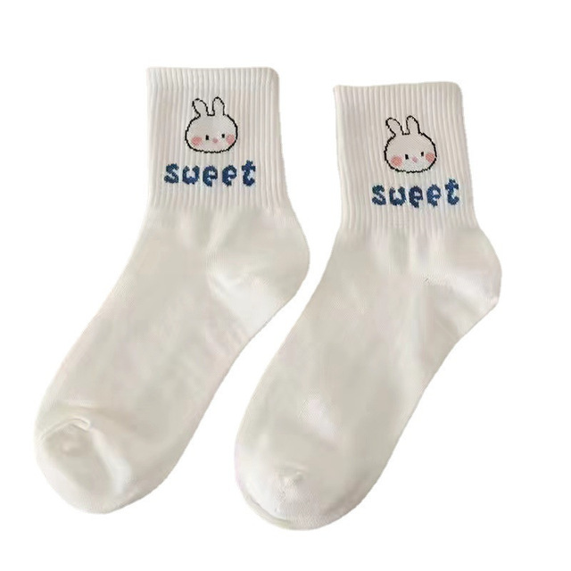 Japanese Versatile Lovely Student Style New Cartoon Medium Tube Bear Female Autumn Winter Socks Sports Leisure Cotton Socks