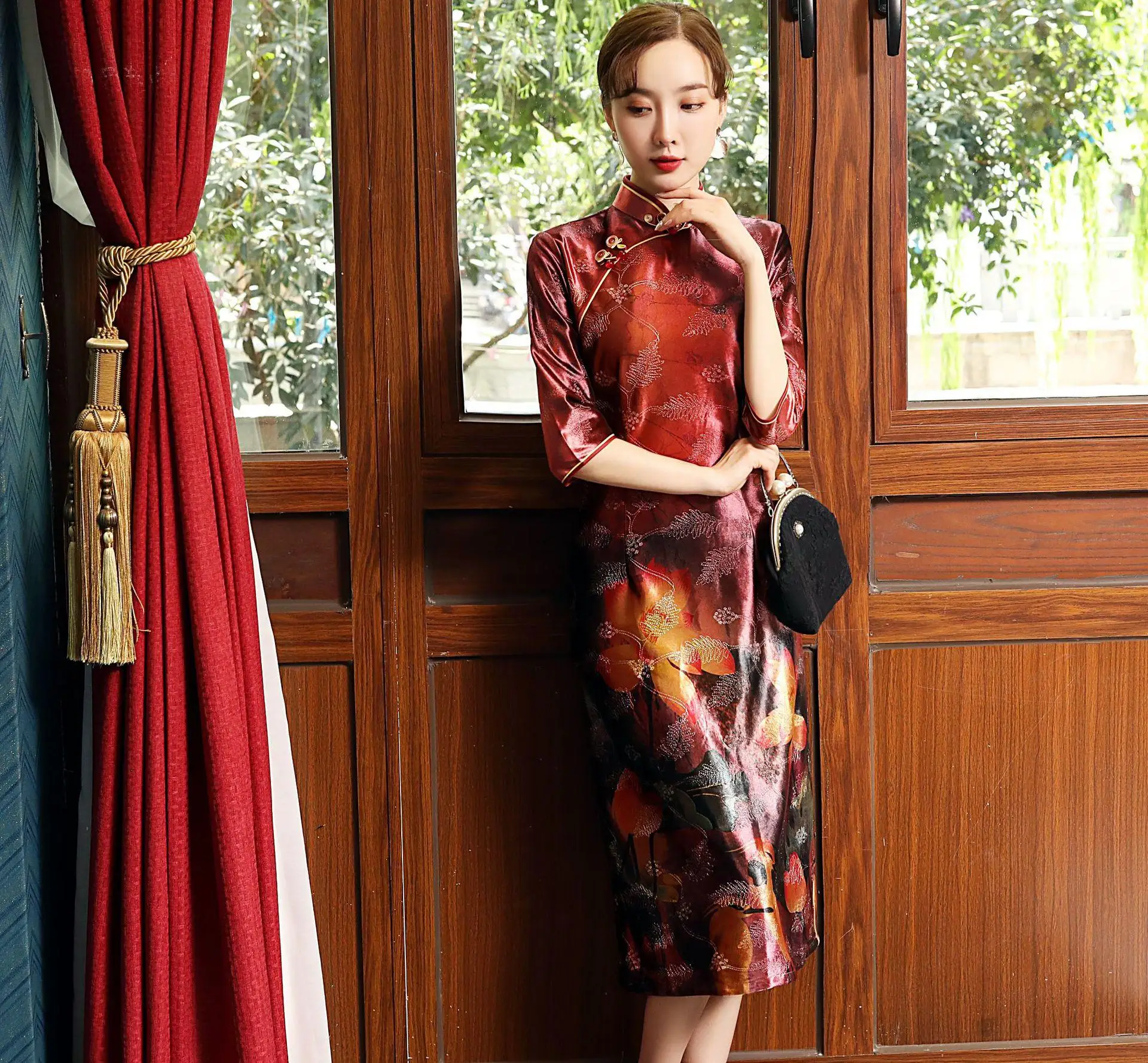 Китайское бархатное теплое женское платье Cheongsam элегантные вечерние платья на пуговицах для выпускного вечера пикантные тонкие Qipao Новинка велюровые короткие платья - Цвет: red long