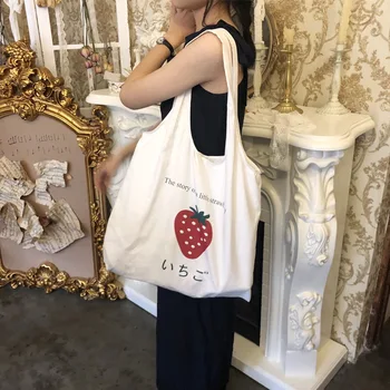 

2020 new small fresh girl small strawberry printed pattern convenient shopping bag large capacity student bag shopping bag