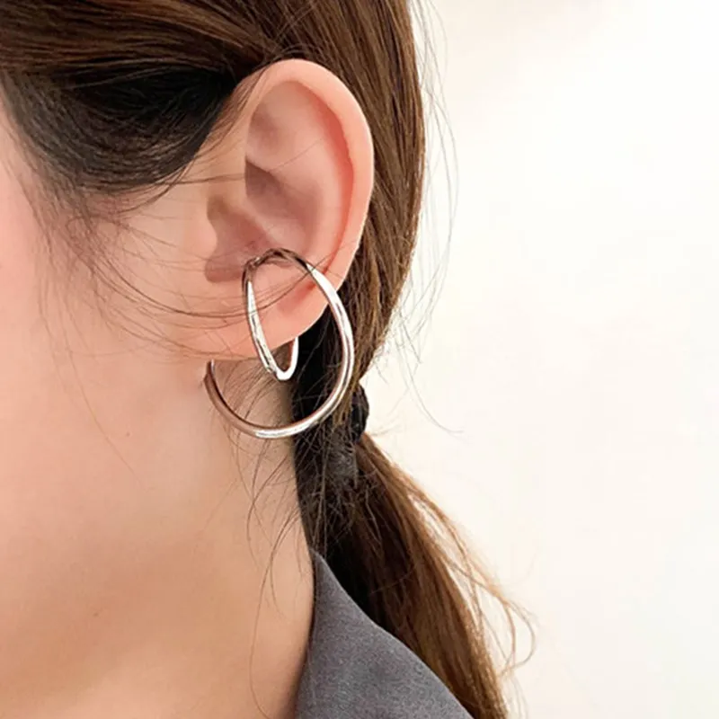 

FFLACEL 2020 New Design Korean Trend Simple Ear Clip Chic Irregular Geometric Distortion Curve Clip Earrings for Women Girls