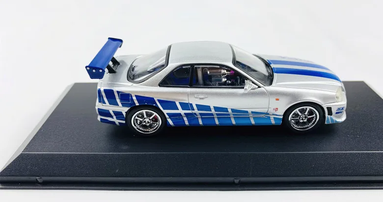 Зеленый светильник 1:43 BRIAN'S 1999 NISSAN SKYLINE GT-R бутик сплава игрушки для детей Детские игрушки модель оригинальная коробка