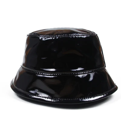 black Корейская мода зимние женские из натуральной лакированной кожи Рыбацкая шляпа повседневные дикие ведерко шляпы розовый/бежевый ретро искусство женские шапки Боб шляпа - Цвет: black