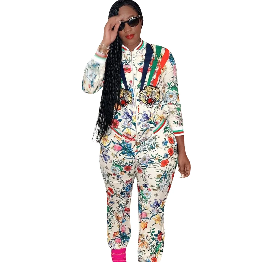 

2019 autumn European and American women's printing thread stitching sports printing leisure two-piece