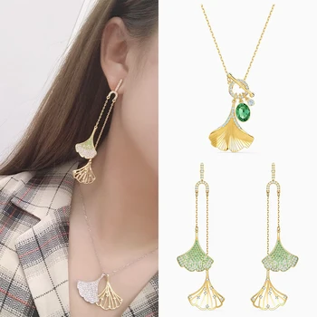 

High-quality SWA 2020 STUNNING GINKO bracelet, shiny ginkgo leaf decoration bracelet is the best accessory for special occasions