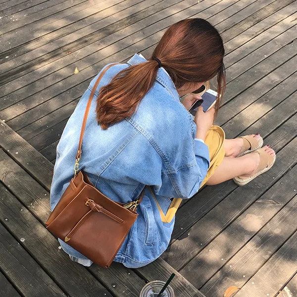 

2020 New Style Retro Casual South Korea Spring Autumn Winter Versatile Textured Shoulder Oblique Square Sling Bag Oblique Bag Fa
