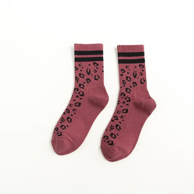 Dark Red Jeseca/милые женские носки с леопардовым принтом; коллекция года; Осенняя мода; Harajuku; винтажная уличная одежда; японский кавайный Рождественский носок для девочек - Цвет: Dark Red