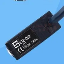 

E3Z-D82 PNP 8-50cm Photoelectric Switch Sensor New High Quality