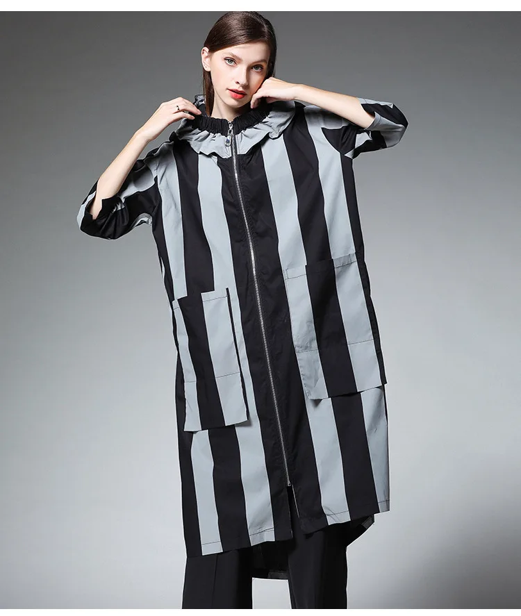 TVVOVVIN Loose Fit Pleated Striped Pockets Jacket New Hooded Collar Long Sleeve Women Coat Fashion Tide Autumn Winter C693