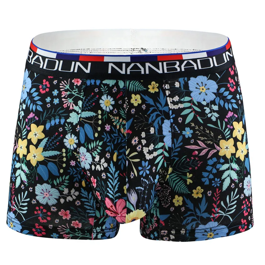 

Wholesale men's fashion brand printed underwear Korean boxer shorts convex bag loose European size pants beach swimming trunks