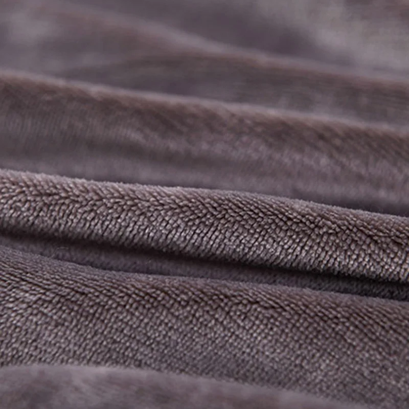 Большое теплое толстое покрывало из шерпы двустороннее пушистое одеяло для