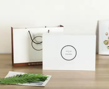 

Luxury Romantic Customized Design Cardboard Gift Packaging Paper Flower Box ---CP0251