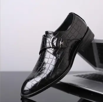 

2019 New Men Fashion Business Dress Shoes Formal Wedding PU Leather Shoes Retro Brogue Business Office Men's Flats Oxfords For