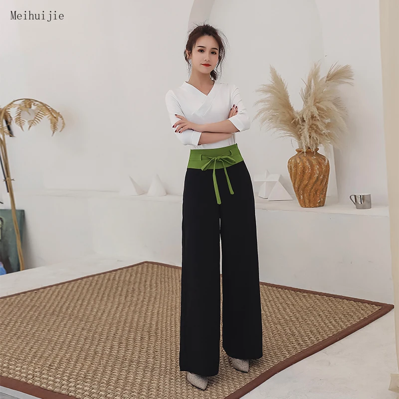 

White red and black Spa uniform salon thai clothes Fashion Slim massage health Overalls set wholesale Beauty salon Work clothes