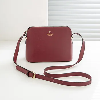 

Scarlet red popular women satchel bags letter embossed shoulder bag with chains female daily shopping purse crossbody bag hot
