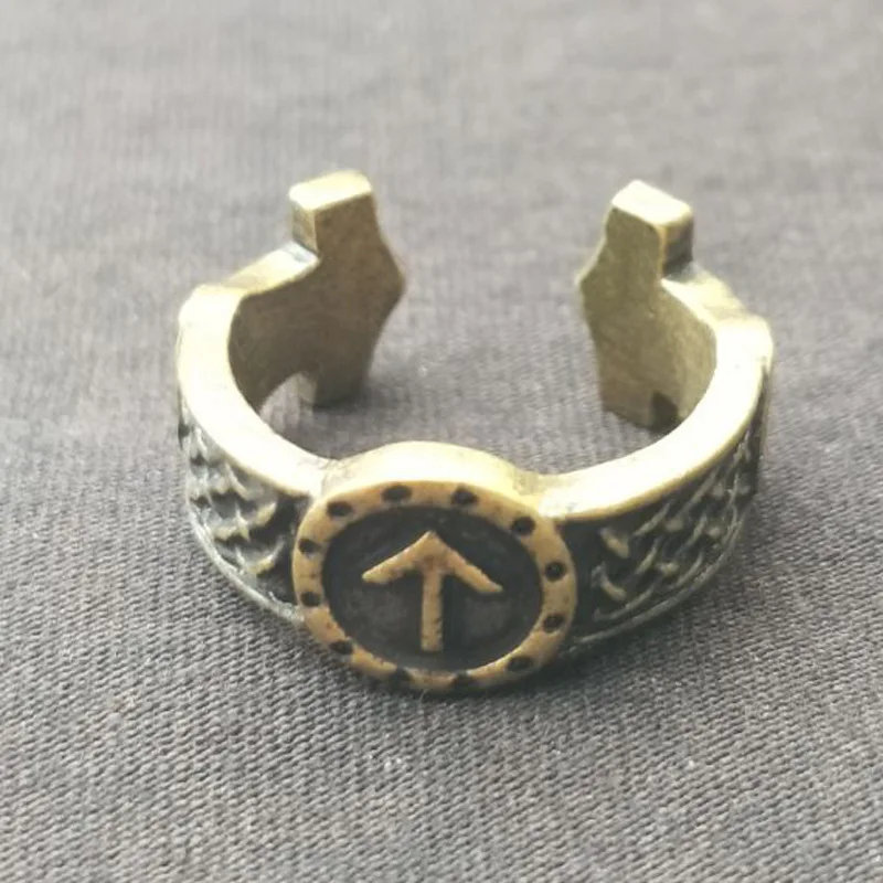 8524461317_1834346341