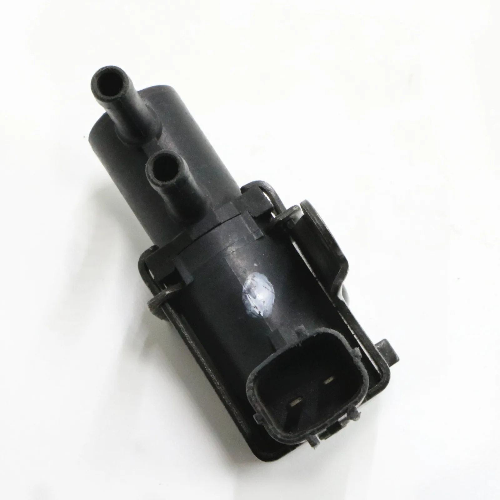 OEM 136200-2520 1362002520 Паровая Канистра клапан соленоида для Honda Vamos HM1/HM2