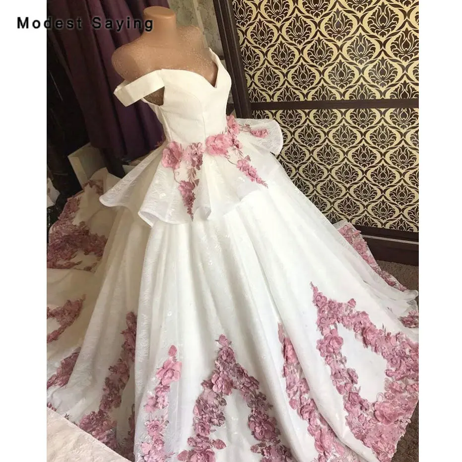 

Romantic White Ball Gown Flowers Off the Shoulder Lace Wedding Dress 2019 with Peplum Sweetheart Bridal Gowns vestidos de noiva