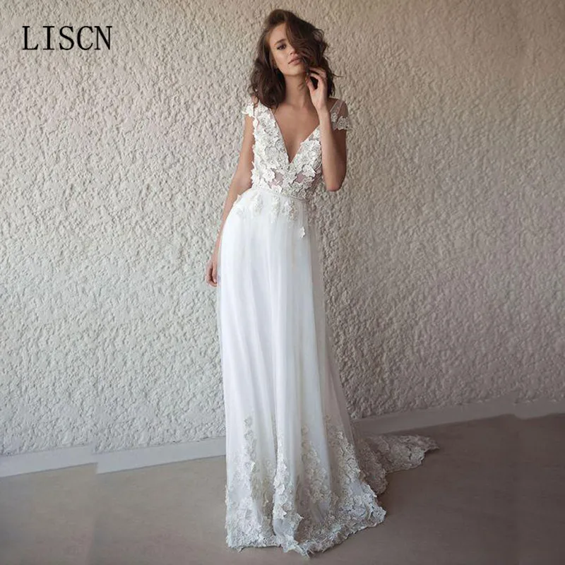 

Vestido Bridal Gown Bohemian V Neck Short Sleeve Sexy Wedding Dresses Boho Backless White Beach 3D Lace Princess Chapel Train
