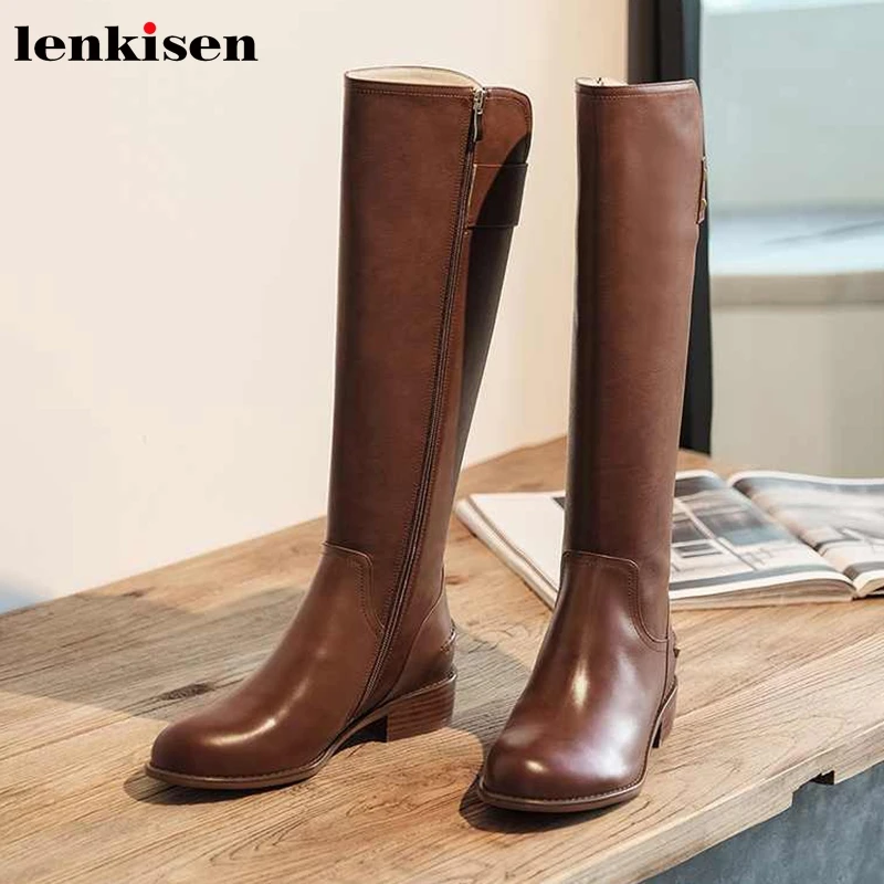 Lenkisen/Классические ботинки из коровьей кожи с металлическими заклепками Повседневная однотонная зимняя одежда на среднем каблуке с круглым носком сохраняющие тепло женские облегающие высокие сапоги L39
