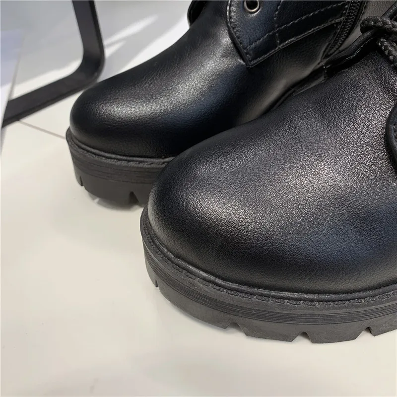YMECHIC/ г.; модные черные женские ботильоны на высоком квадратном каблуке, с пряжкой, на шнуровке; сезон осень-зима; армейские байкерские ботинки; женская обувь на платформе