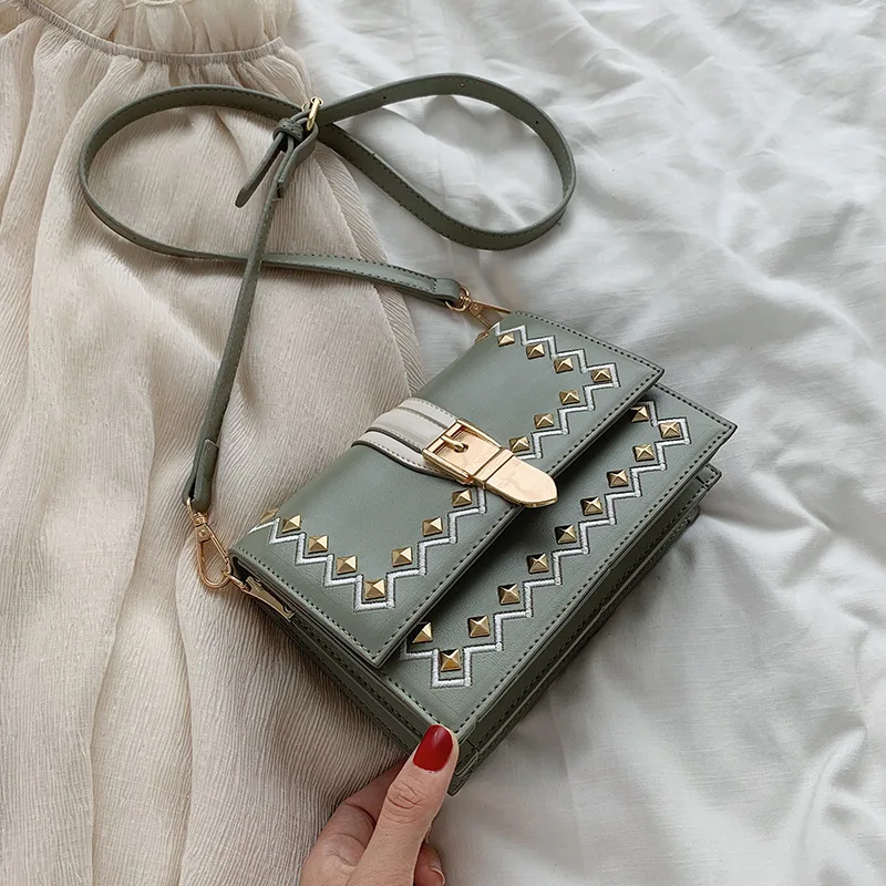 

Fashion Rivet Small Women Messenger Crossbody Bags Designer Ladies Handbags Shoulder Square Buckle purse Female clutch 2019