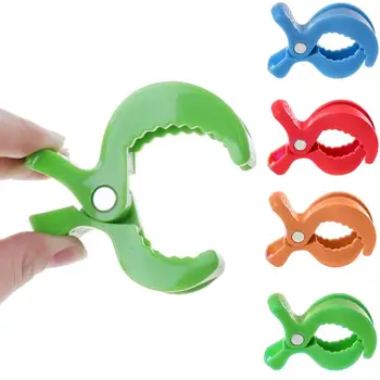 

4Pcs Baby Pram Stroller Seat Cover Peg Plastic Crocodile Hook Blanket Cart Towel Clip Play Gym Baby Stroller Accessory