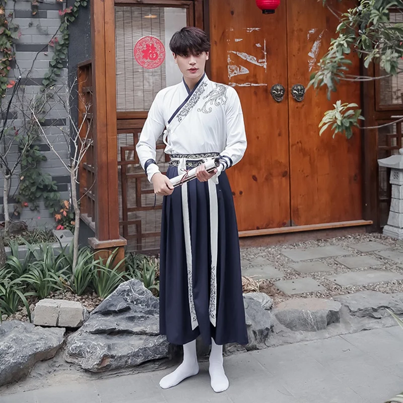 10436884726_946192257