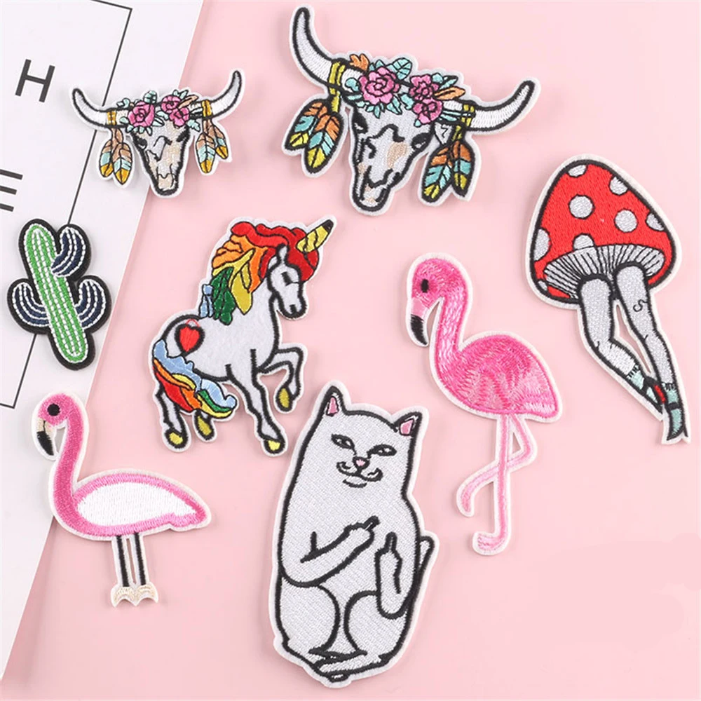 

Flamingo Unicorn Patches for Clothing Iron-on Badges Embroidered Applique Decorative Punk DIY Ironing Patch On Clothes Stickers