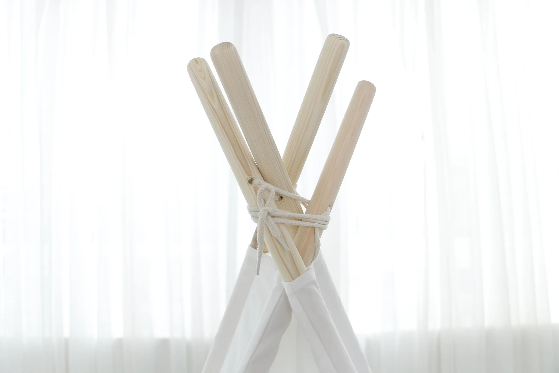 

Teepee Tent for Children White Indoor Game House Baby Toy Parent And Child Play House Climbing Reading Corner