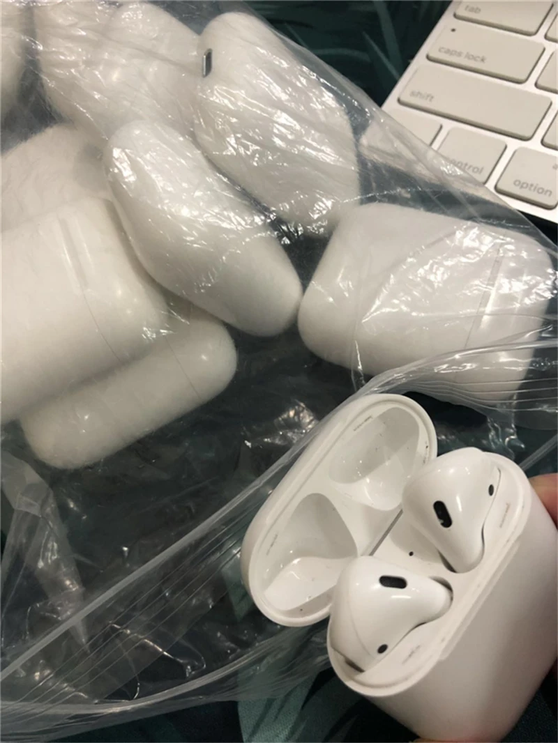 Используется оригинальные Apple AirPods 1st беспроводные наушники Оригинальные Bluetooth наушники для iPhone Xs Max XR 7 8 Plus iPad MacBook