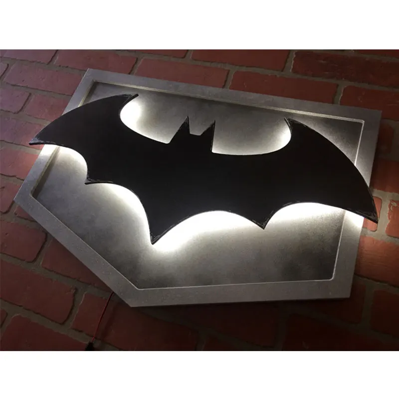 Темный рыцарь Бэтмен светодиодный настенный светильник спальня бра настенные светильники для украшения дома гостиная USB или батарея с контроллером