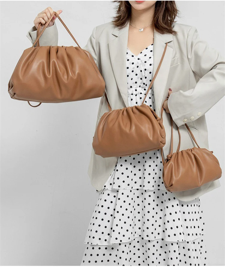 38cm Big Leather Pouch Handbag Women Soft High Quality Fashion Luxury Designer Clutch Bag Lady Large Ruched Cloud Shoulder Bag