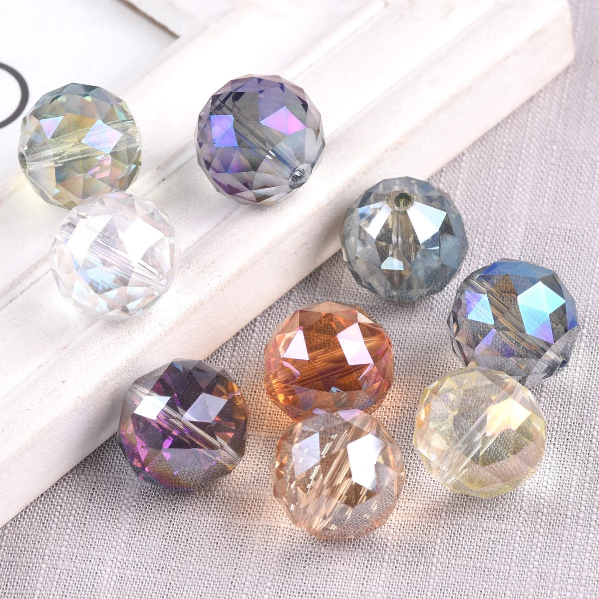 Clear Disco Cut Faceted Round Chinese Crystal Glass Beads 20mm, 18 Beads/strand  Large Crystal Glass Beads for Jewelry Making, Bulk Beads 
