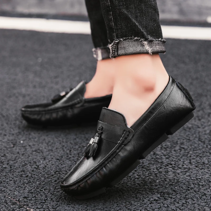 Winter Italian Male Formal Loafers Leather Fur Men Shoes Moccasins Keep Warm Man Shoes Flats Slip on Male Loafer Plush HC-534