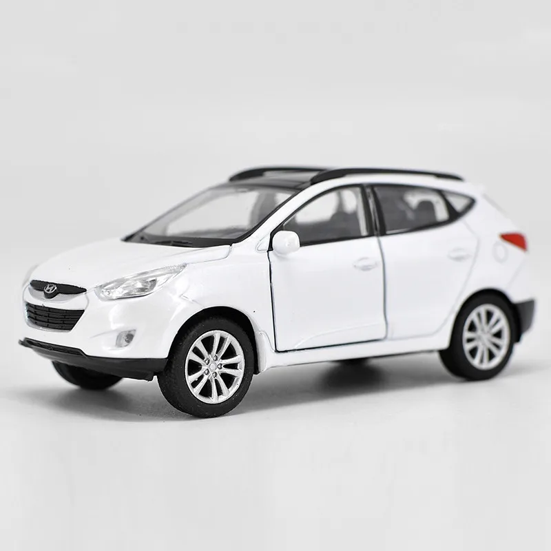 Best selling 1:36 Hyundai ix35 SUV alloy car modelsimulation die-casting door pull back modelchildr