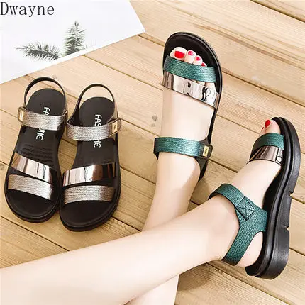 

2020 new fashion color-matching flat-bottom non-slip comfortable and comfortable thick-soled sandals women
