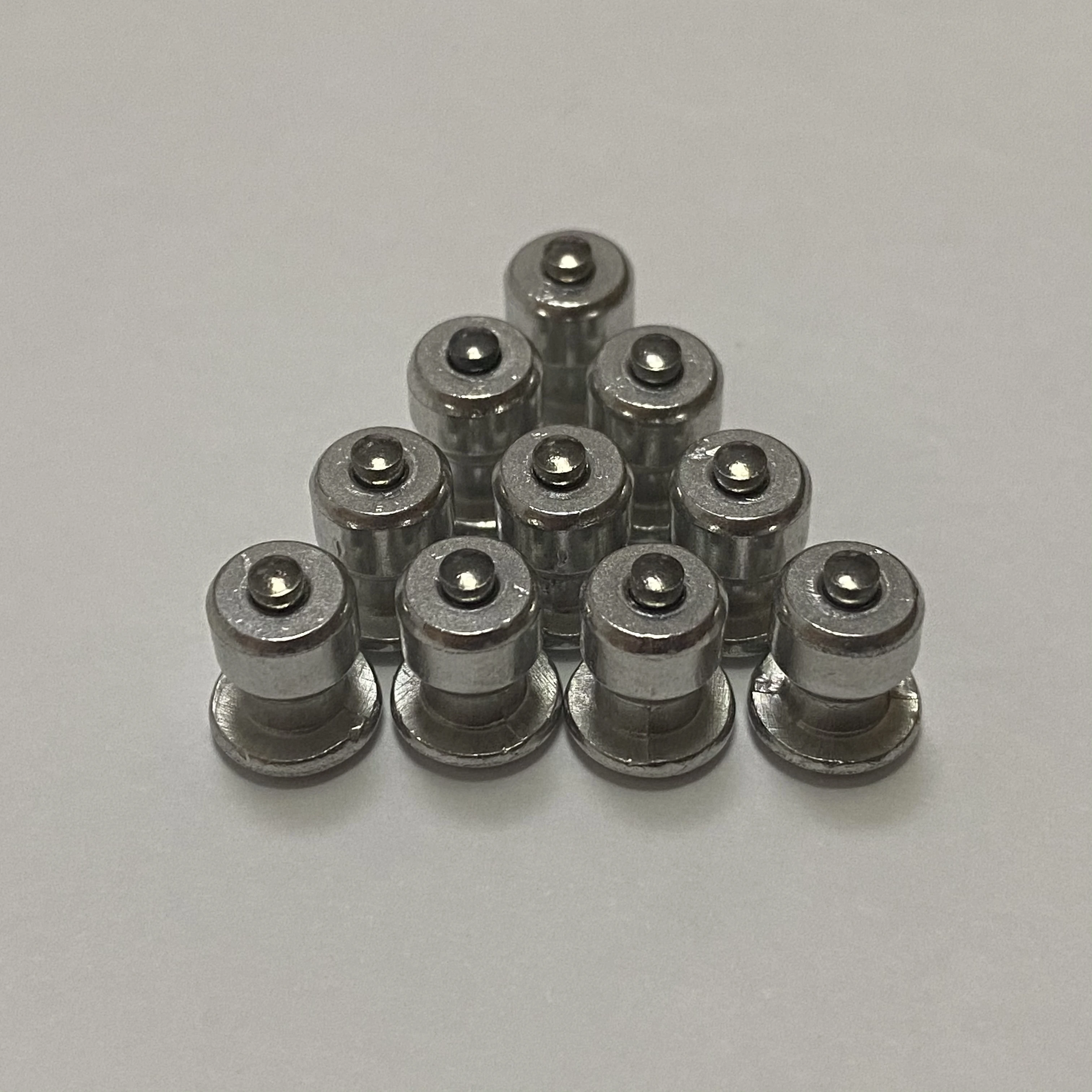 100/200 Pcs Alloy Wheel Tire Spikes Studs Winter Snow Ice Lugs Screws For Car SUV ATV 4x4 Tyre