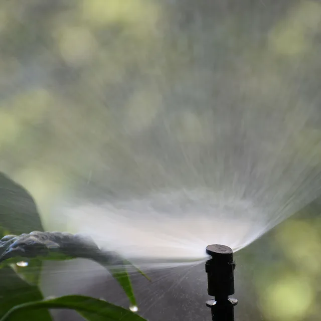 Kert 180 Fokos Refrakciós Fúvóka Maging Sprinkler Szögesdrót Csatlakozó Gyümölcsfa Gyep Öntöző Sprinklerek 10Db - Image 4