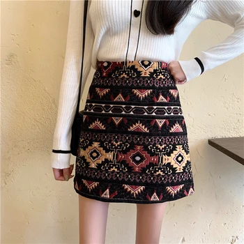 

Vintage Jacquard Skirt Women Bright Silk Pencil Skirts Zipper Casual Mini Skirt Warp Skinny Design Short A-Line Korean 2020 W356