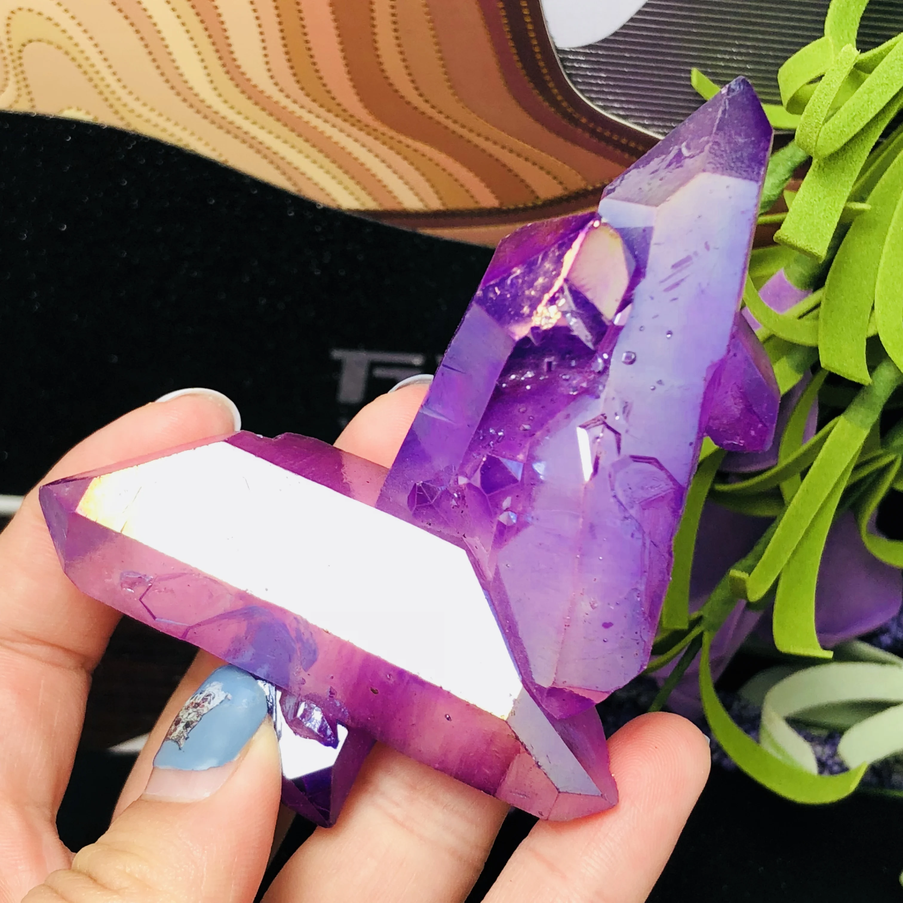 

113g Beautiful Aura Crystal Cluster Angel Aura Titanium Quartz Crystal Specimen Minerals Reiki Healing Chakra