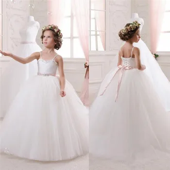 

Spaghetti Neck Flower Girls' Dresses Beads Ruched Kids' Formal Wears For Wedding Crystal Ribbon Bow Long Girl's Pageant Dress