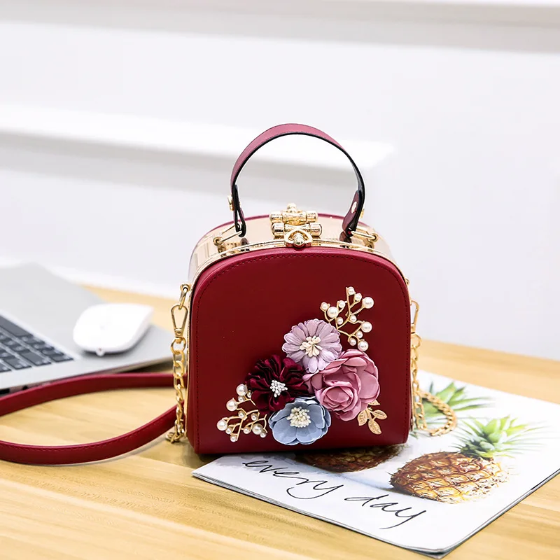 Metal Clip Small Square Bag Dinner Tote Floral Luxury Leather Handbags Women Bags Designer 2019 Mini Flap Chain Sac A Main Femme Metal Clip Small Square Bag Dinner Tote Floral Luxury Leather Handbags Women Bags Designer 2019 Mini Flap Chain Sac A Main Femme